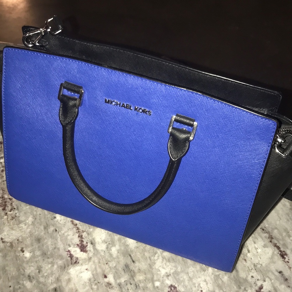 Michael Kors purse